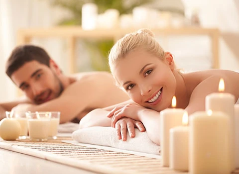 Couples Massage in Edmonton for Strengthens Relationship