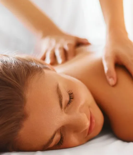 Relaxing massage at Live Balanced